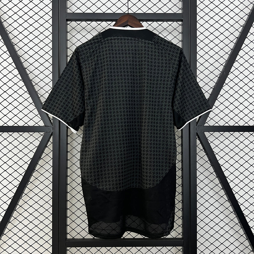 Camiseta Manchester United Retro 03/05