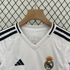 Camiseta y Pantalones para niños Real Madrid Home 24/25