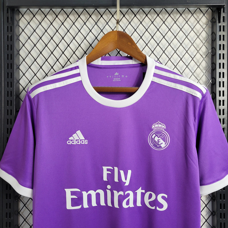 Camiseta Retro Real Madrid Away 2017 - Con Patch UCL