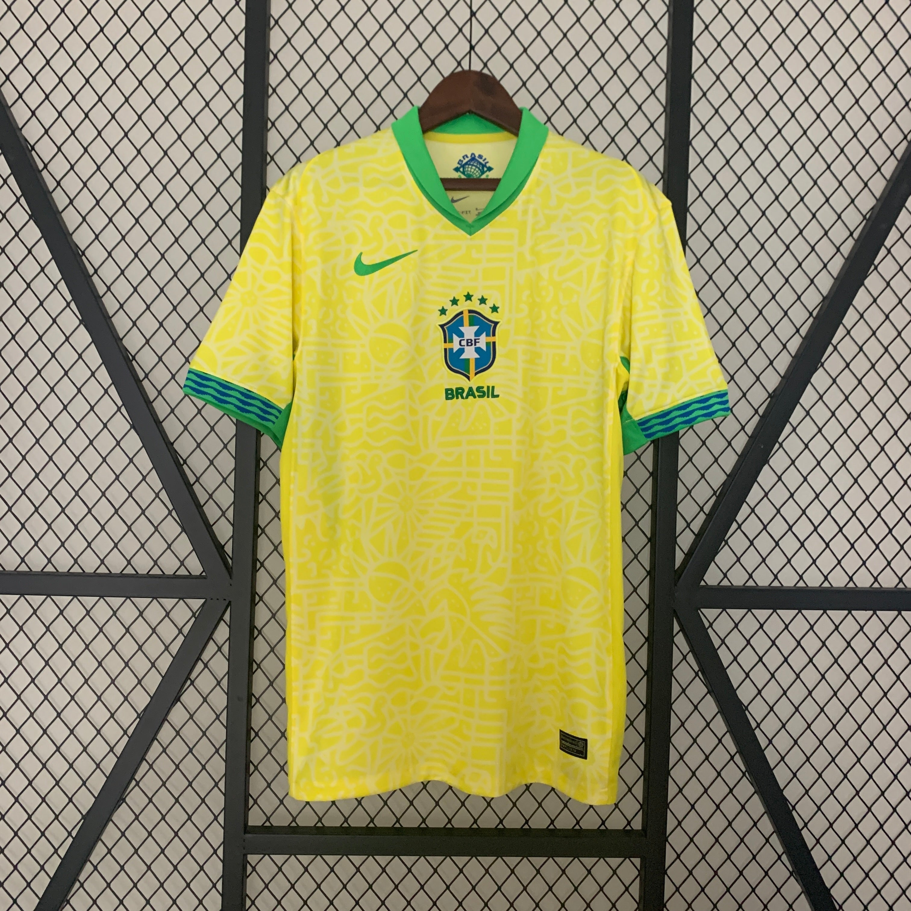 Camiseta Brasil Home 24/25