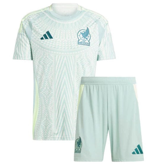 Camiseta y Pantalones para niños México 24/25