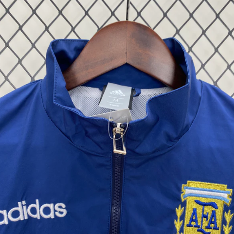 Abrigo Impermeable Argentina 24/25