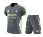 Camiseta y Pantalón corto de entrenamiento Real Madrid 25/26