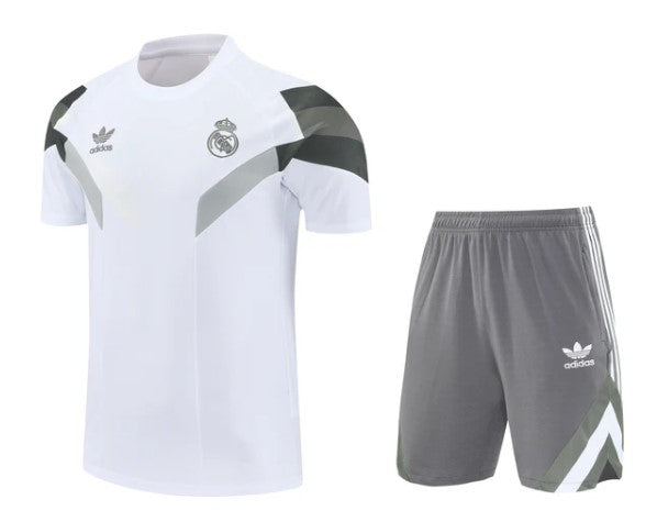Camiseta y Pantalón corto de entrenamiento Real Madrid 25/26