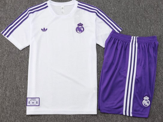Camiseta y Pantalón corto de entrenamiento Real Madrid 25/26