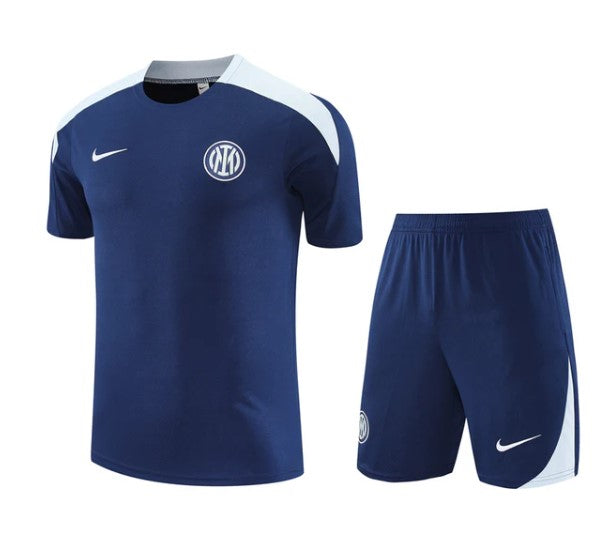 Camiseta y Pantalón corto de entrenamiento Inter 25/06
