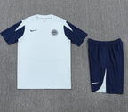 Camiseta y Pantalón corto de entrenamiento Inter 25/06