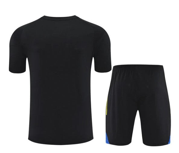 Camiseta y Pantalón corto de entrenamiento Manchester United 25/26