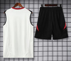 Camiseta y Pantalón corto de entrenamiento Manchester United 25/26