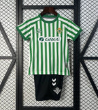 Camiseta y Pantalones para niños Real Betis Final UEFA Conference League 25/26