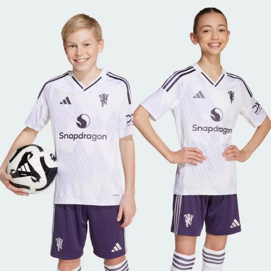 Camiseta y Pantalones para niños Manchester United Away 25/26