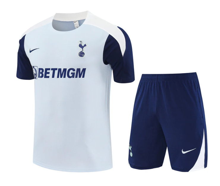 Camiseta y Pantalón corto de entrenamiento Tottanham 25/26