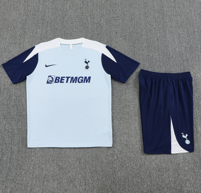 Camiseta y Pantalón corto de entrenamiento Tottanham 25/26