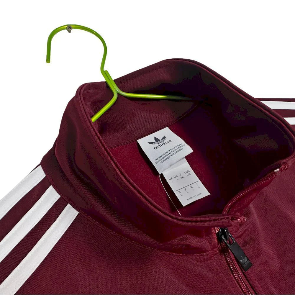 Abrigo Oasis x Adidas 2025