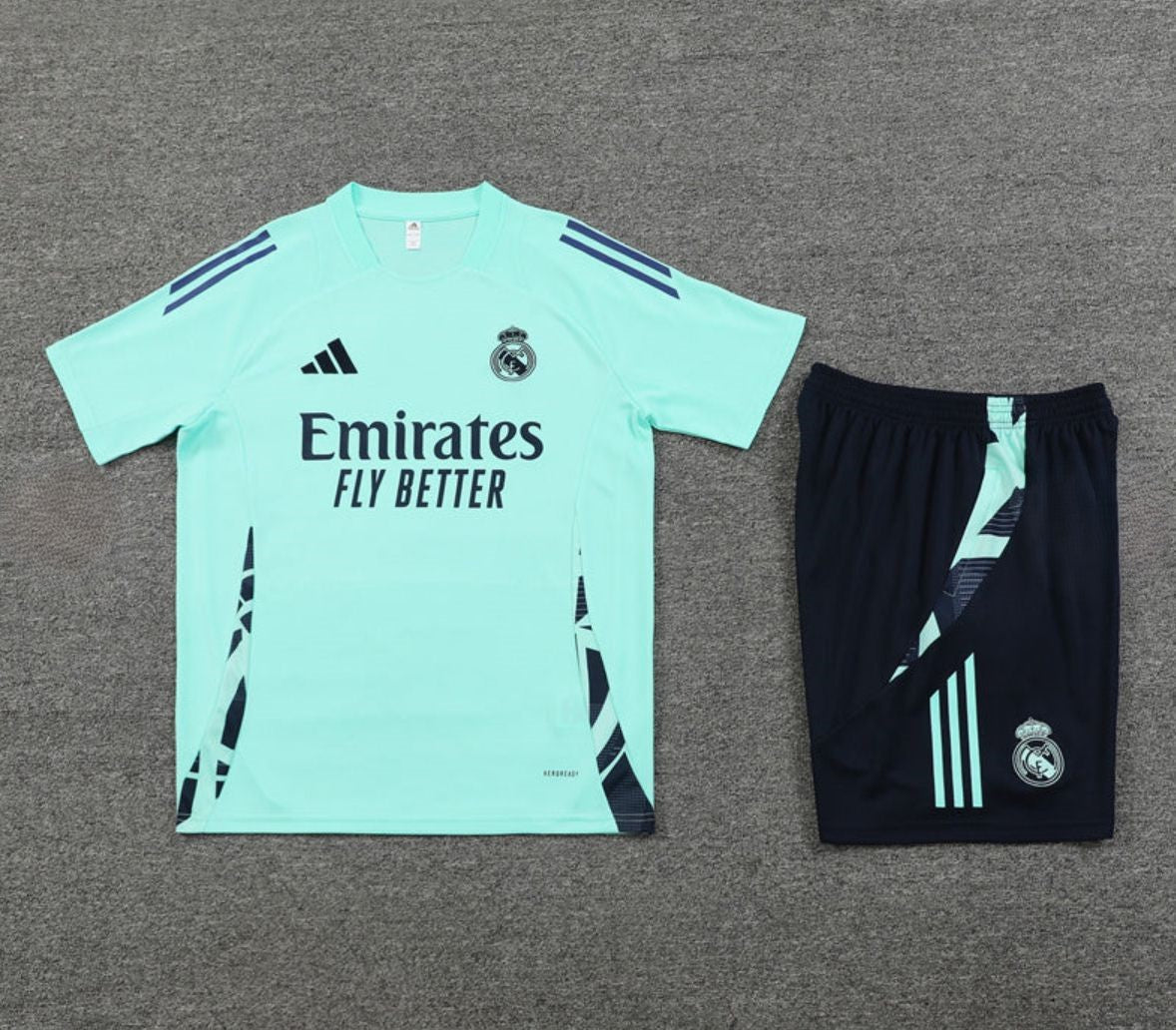 Camiseta y Pantalón corto de entrenamiento Real Madrid 24/25