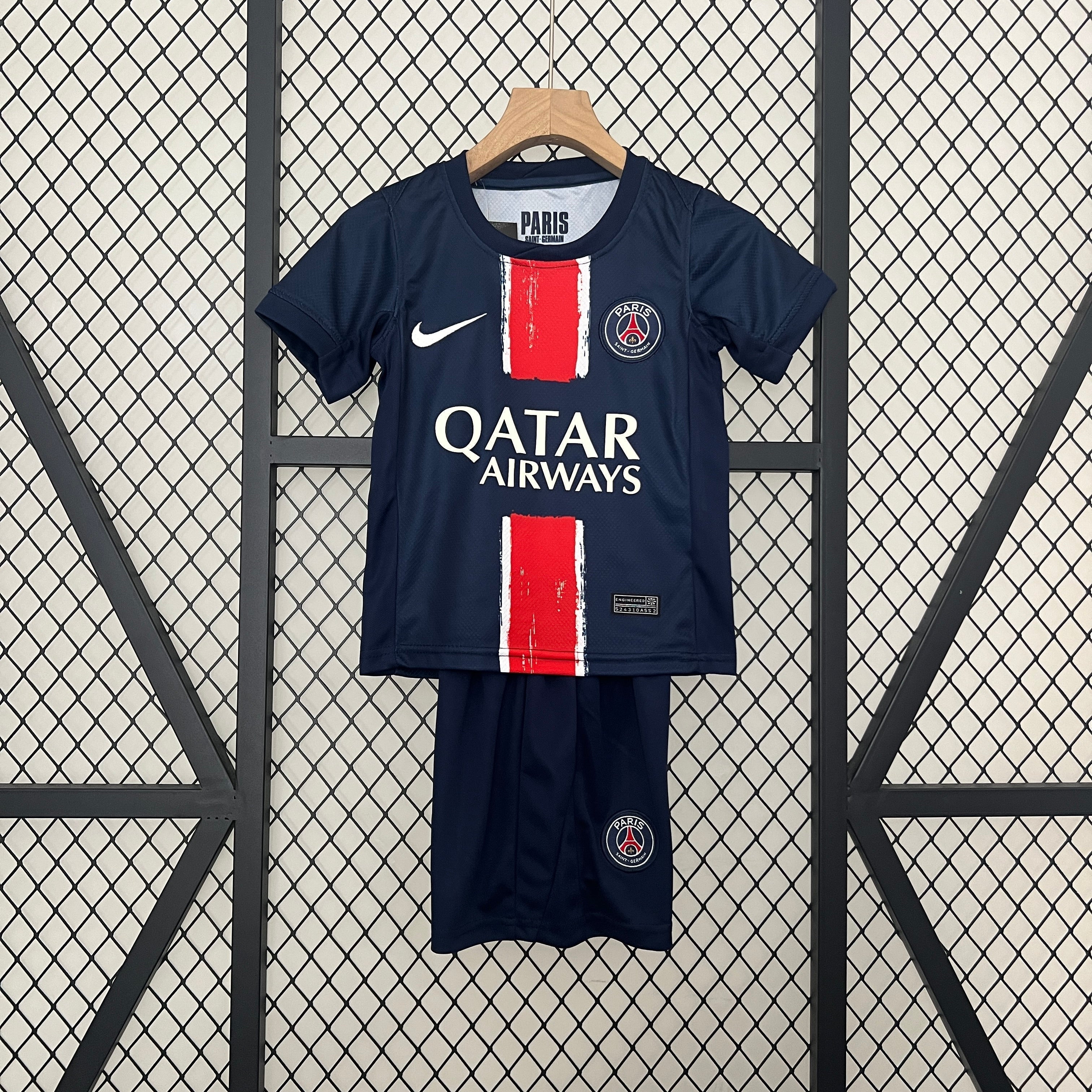 Camiseta y Pantalones para niños PSG Home 24/25